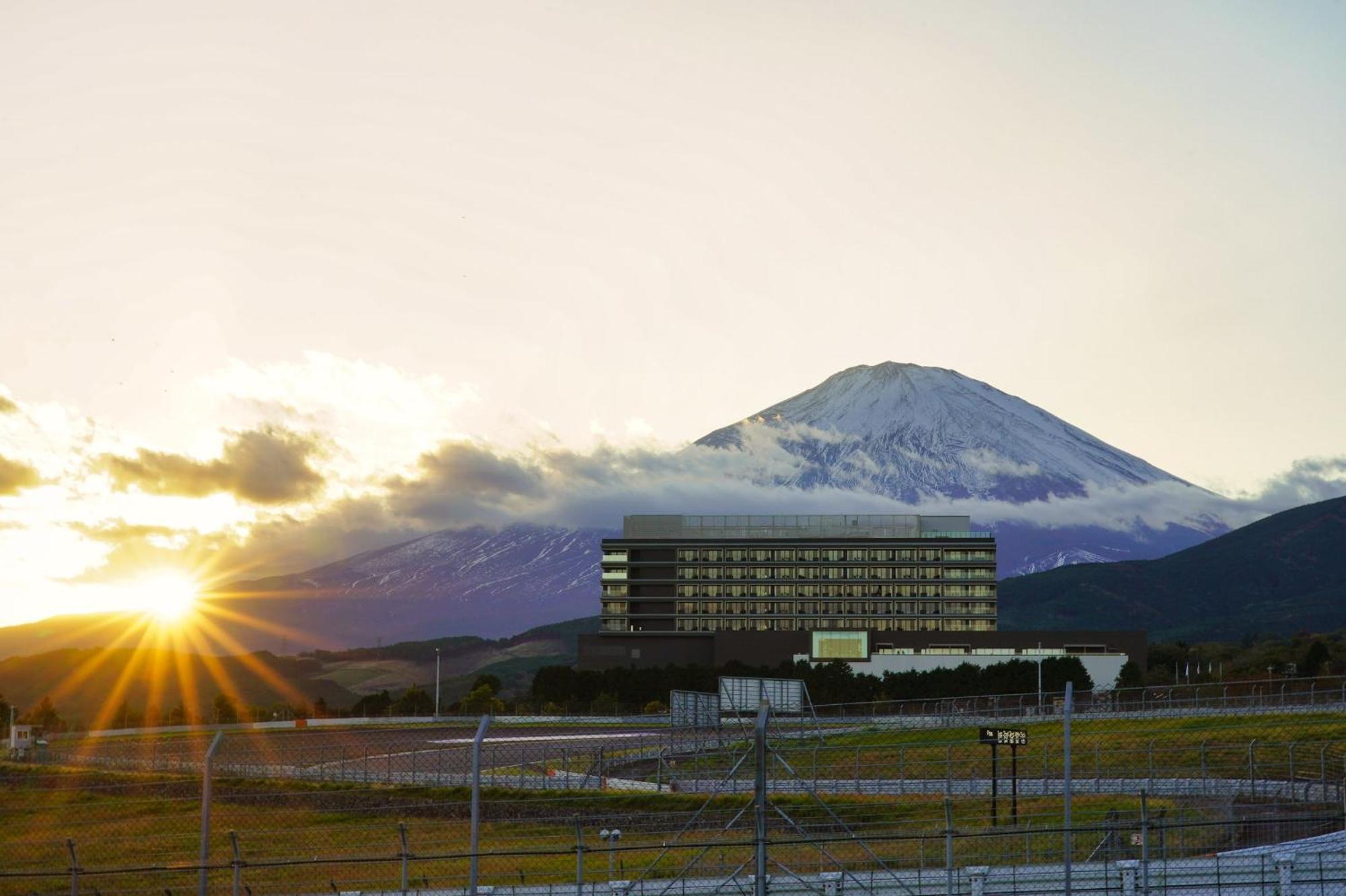 Fuji Speedway Hotel, In The Unbound Collection By Hyatt Oyama  Eksteriør billede